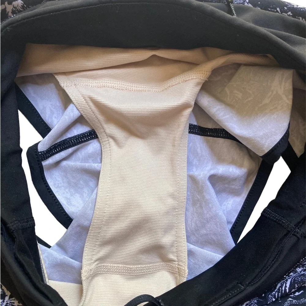 Lululemon Athletica Run Times Short size 2
